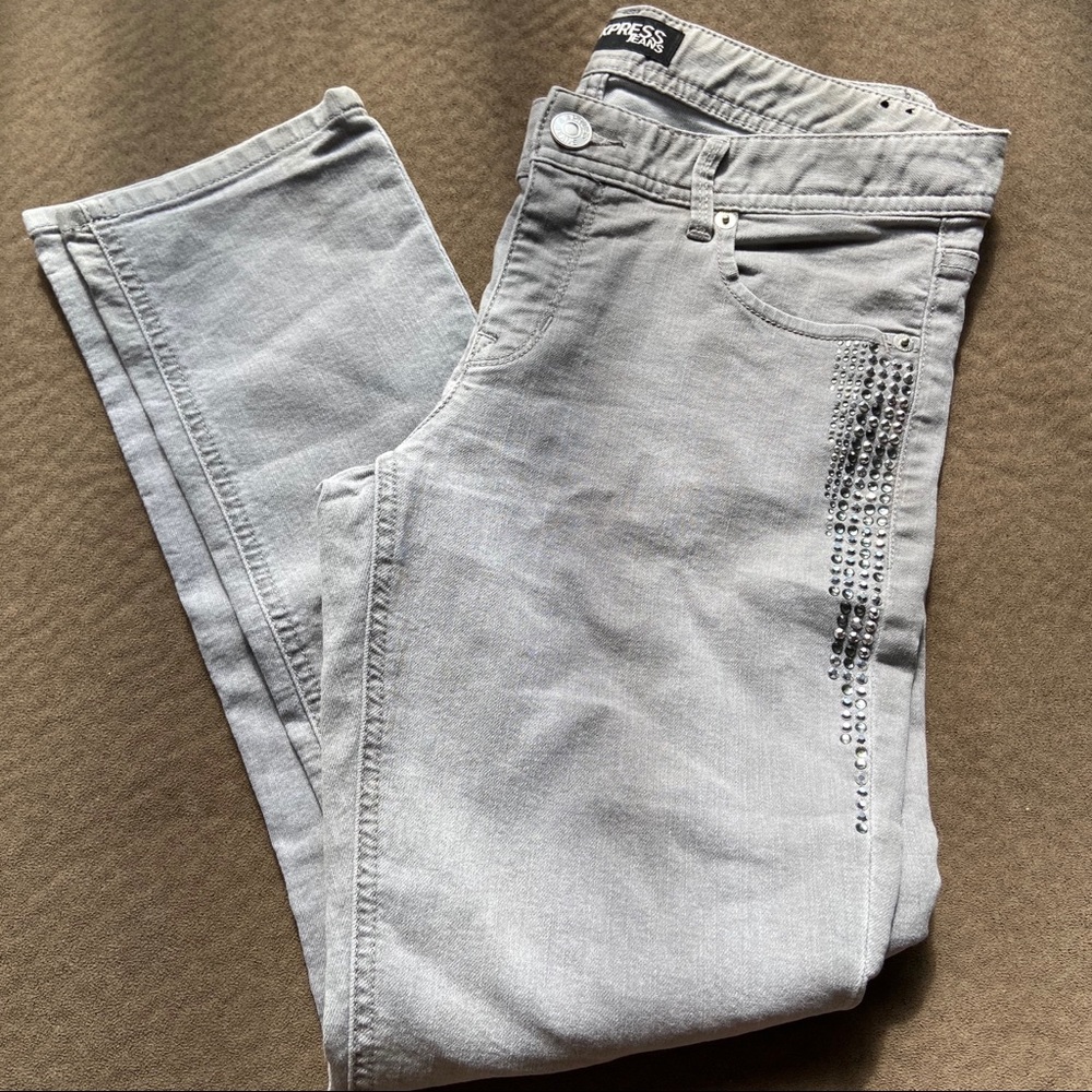 Express gray cropped denim jean